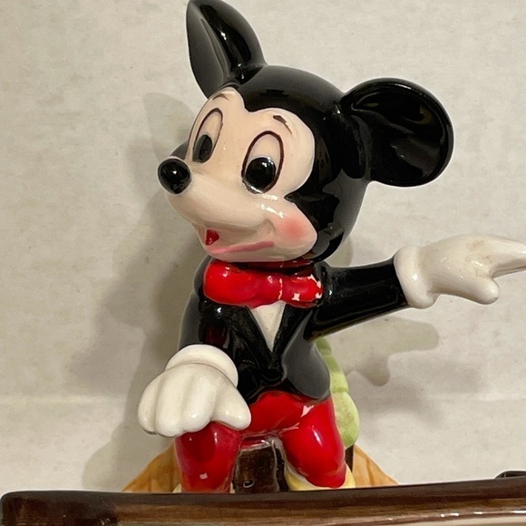 Disney-Vintage Japan Mickey Mouse Playing Piano Ceramic Planter - Picture 9 of 12